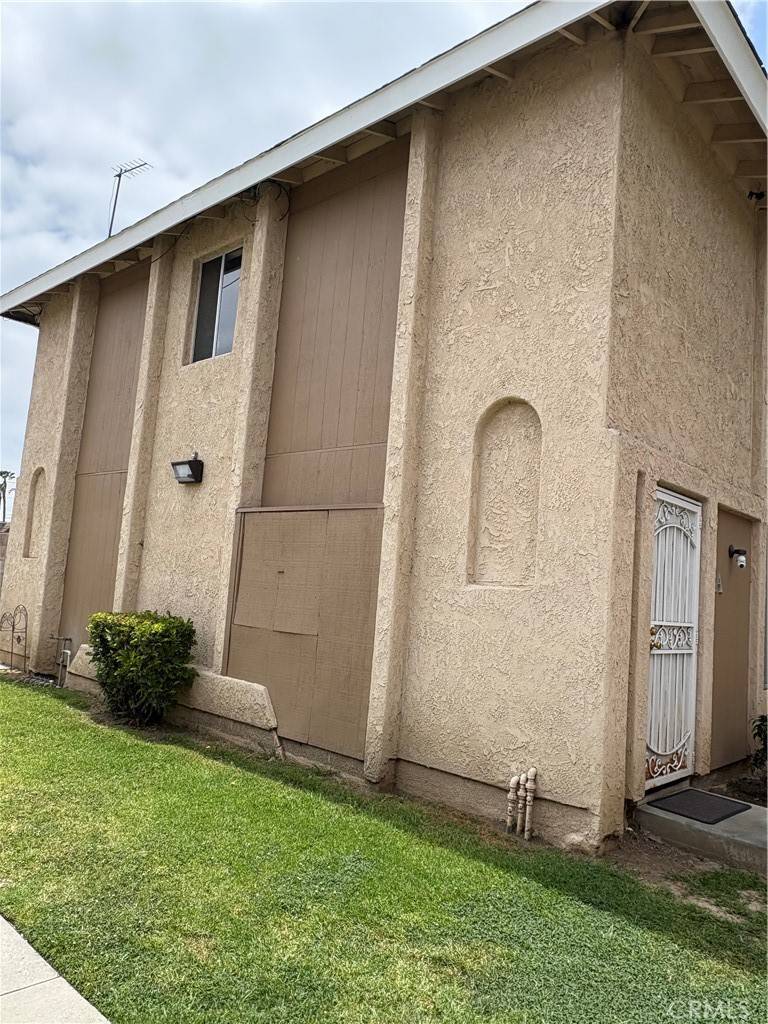 Buena Park, CA 90621,5911 Burnham