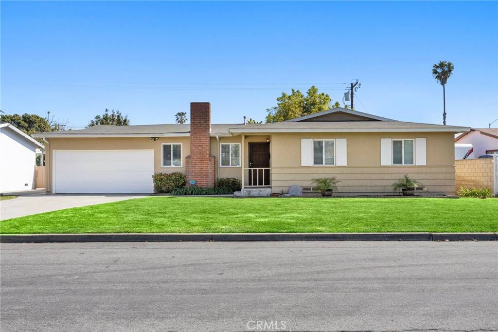 Anaheim, CA 92804,2574 W Heffron DR