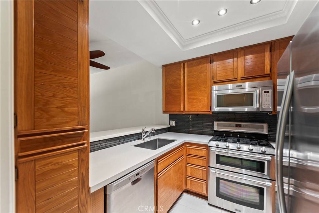 Playa Del Rey, CA 90293,8500 Falmouth AVE #3106