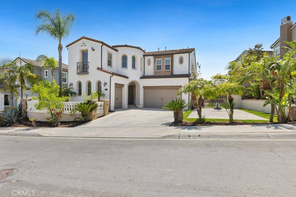 Yorba Linda, CA 92886,4155 Churchill Downs DR