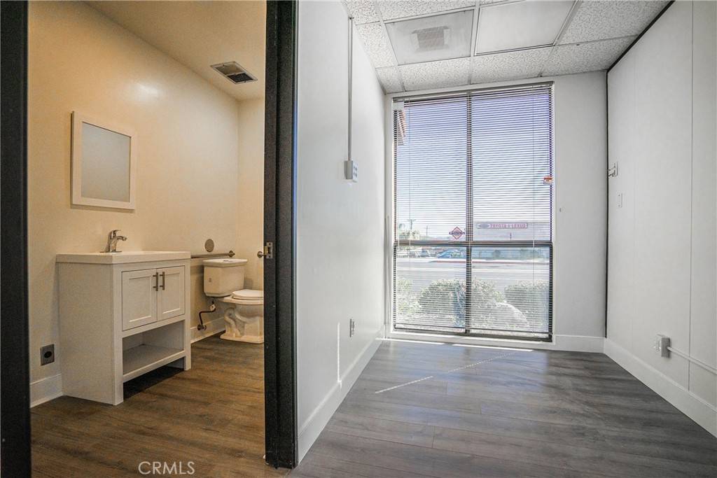 La Habra, CA 90631,421 Whittier #B