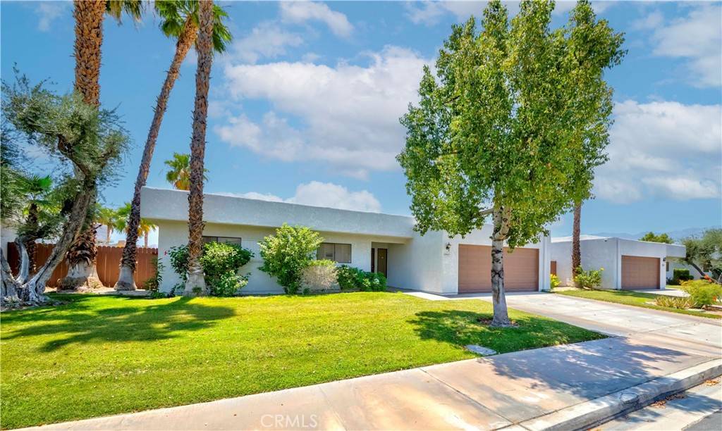 Rancho Mirage, CA 92270,69645 Antonia WAY
