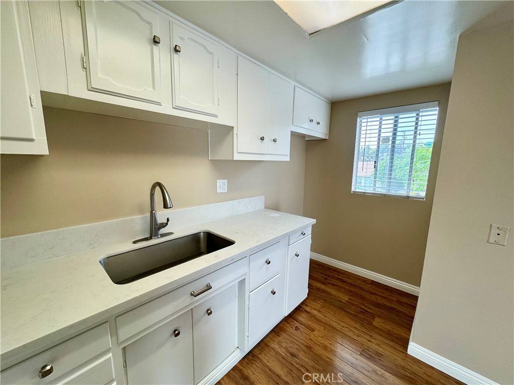 Long Beach, CA 90815,2150 San Anseline #D
