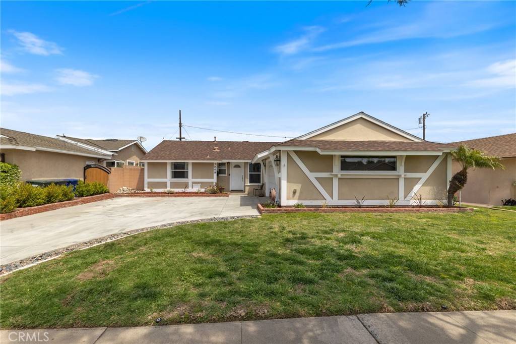Buena Park, CA 90620,7449 Mckinley CIR