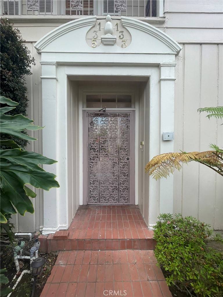 Beverly Hills, CA 90212,133 S Canon DR