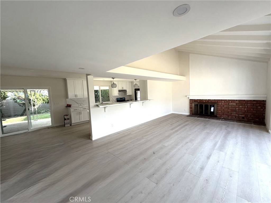 Los Alamitos, CA 90720,12362 Wembley RD