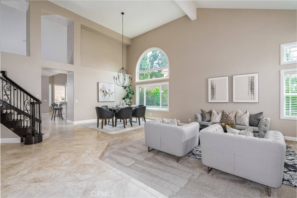 Yorba Linda, CA 92887,24661 Las Patranas