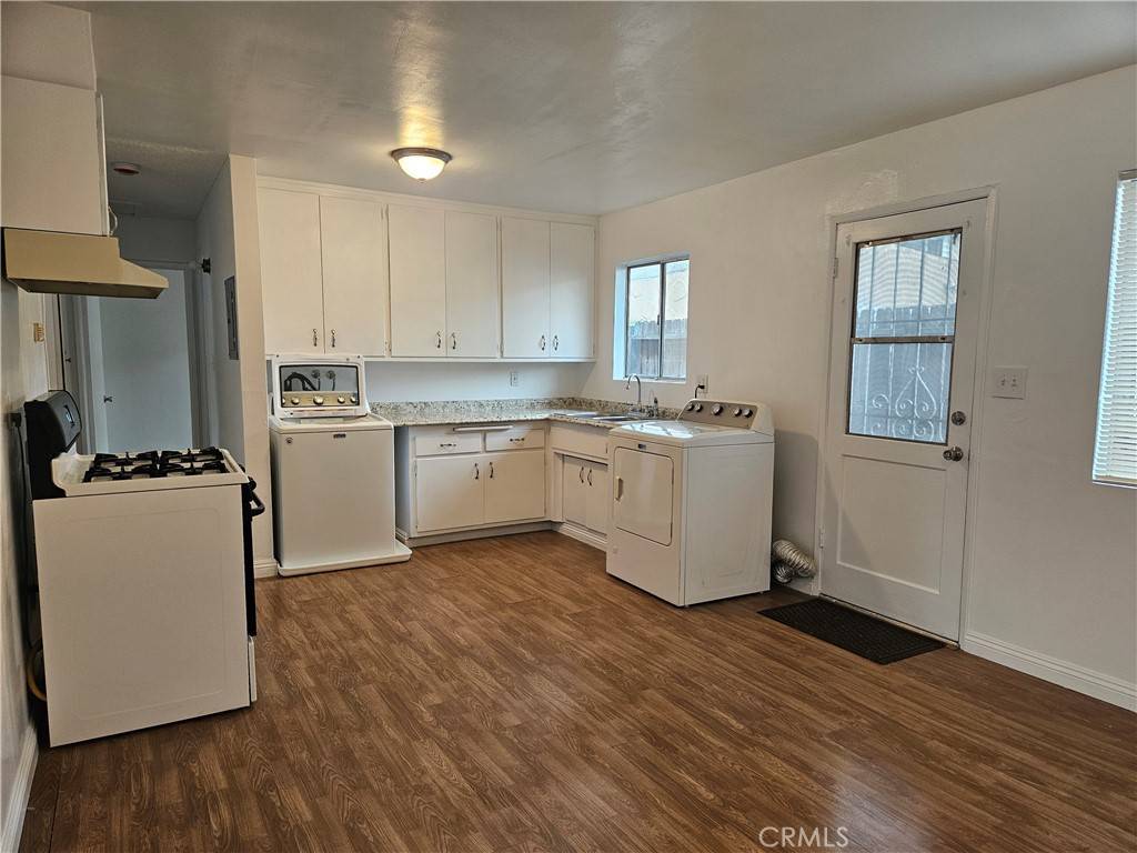 Buena Park, CA 90621,5933 Burnham AVE