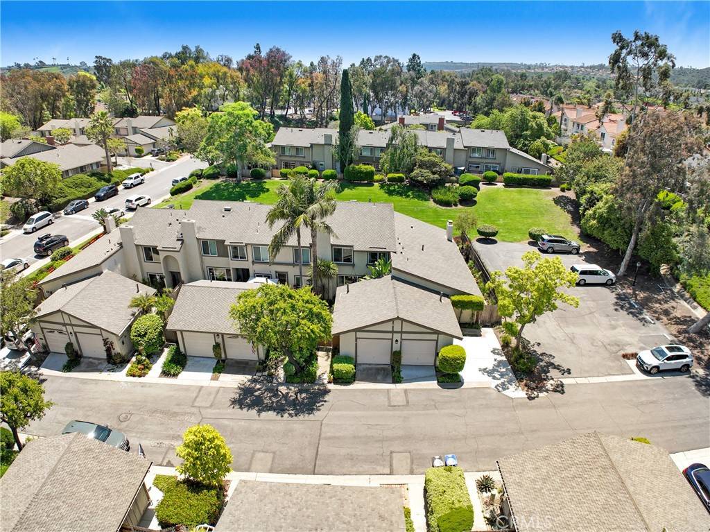 Laguna Niguel, CA 92677,23702 Porpoise