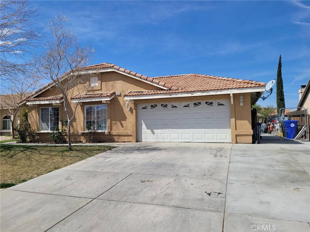 Victorville, CA 92395,13228 Quiet Canyon DR