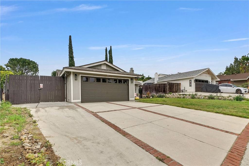 Corona, CA 92882,1861 Peeler ST