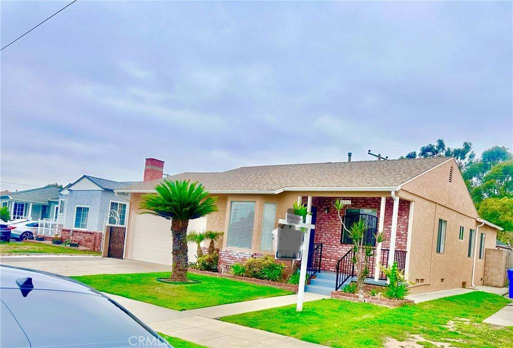 Montebello, CA 90640,2032 Hereford DR