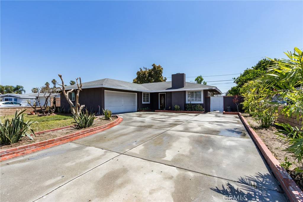 Anaheim, CA 92801,1248 N Ventura ST