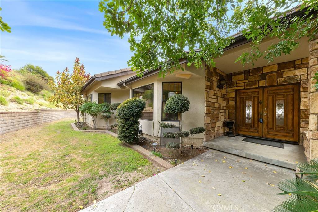 Glendora, CA 91741,845 N Glendora AVE