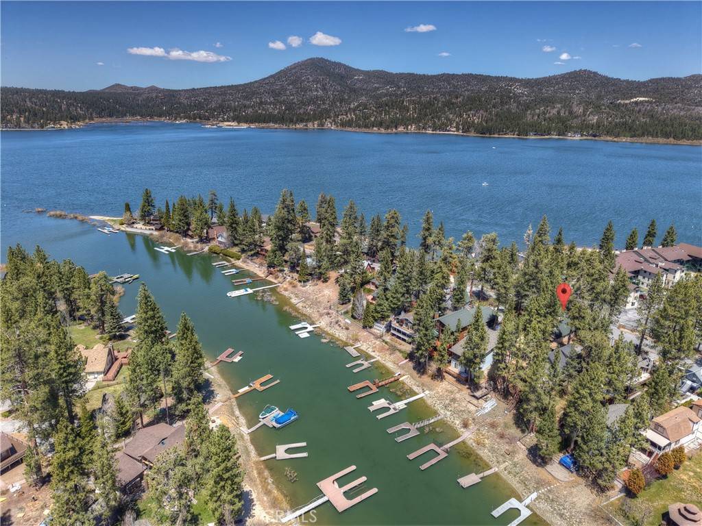 Big Bear Lake, CA 92315,166 Lagunita LN