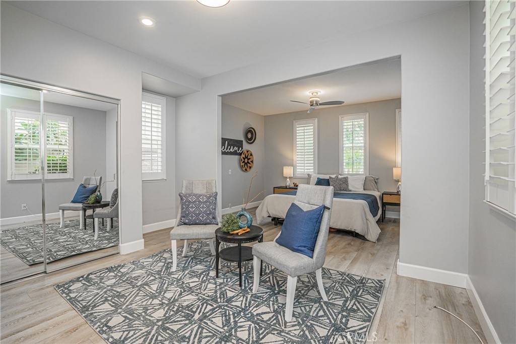 Fullerton, CA 92833,2038 Redfield ST