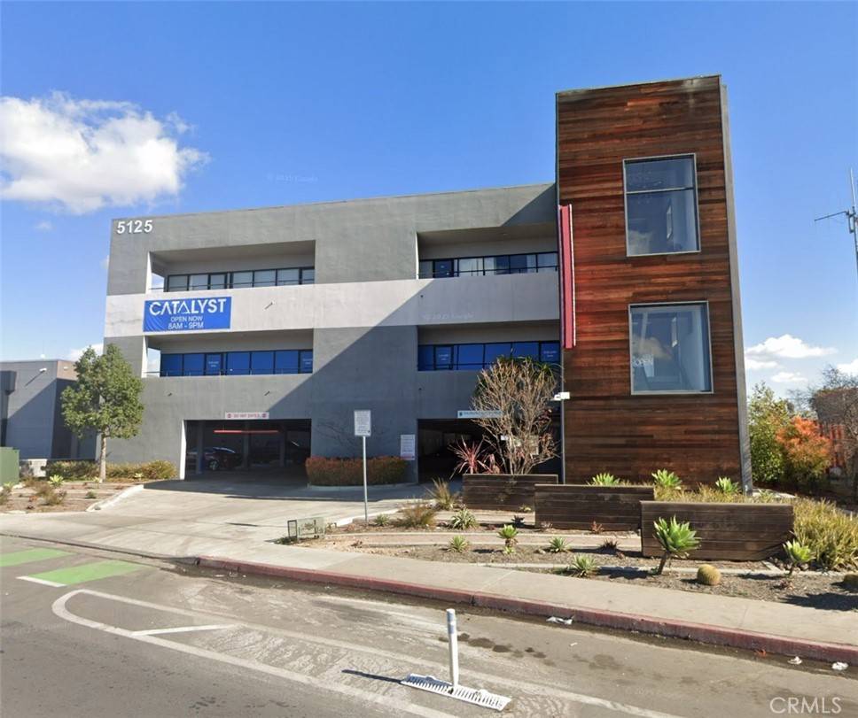 San Diego, CA 92111,5125 Convoy ST
