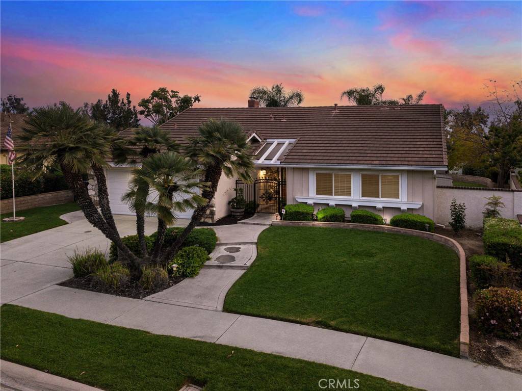 Yorba Linda, CA 92886,5319 VISTA MONTANA