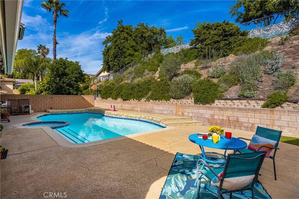Diamond Bar, CA 91765,624 Hoss ST