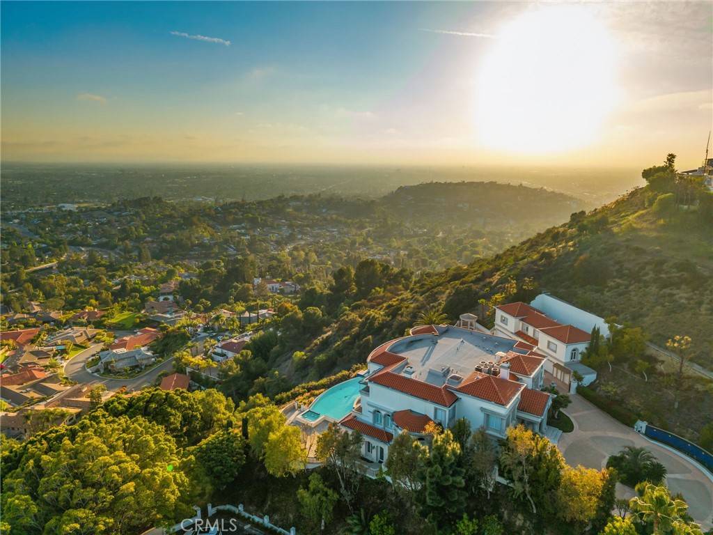 North Tustin, CA 92705,10219 Sunrise LN