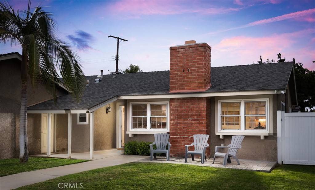 Orange, CA 92867,2126 E Adams AVE