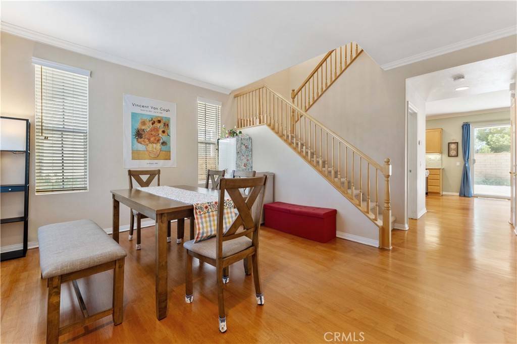 Valencia, CA 91354,27952 Agapanthus LN