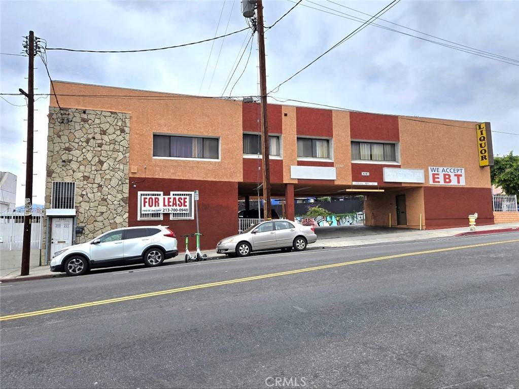 Los Angeles, CA 90004,3361 W 1st ST