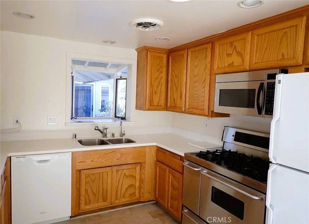 Tustin, CA 92780,12932 Charloma DR