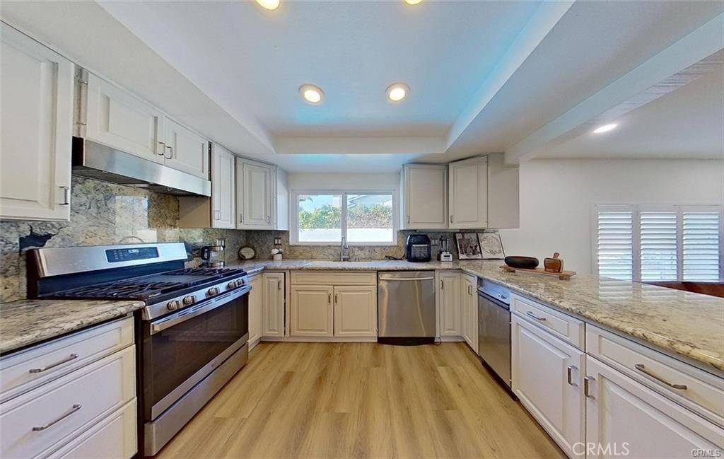 Huntington Beach, CA 92649,3953 Humboldt DR