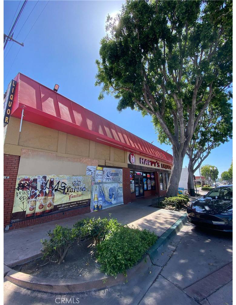 Whittier, CA 90601,12812 Philadelphia ST