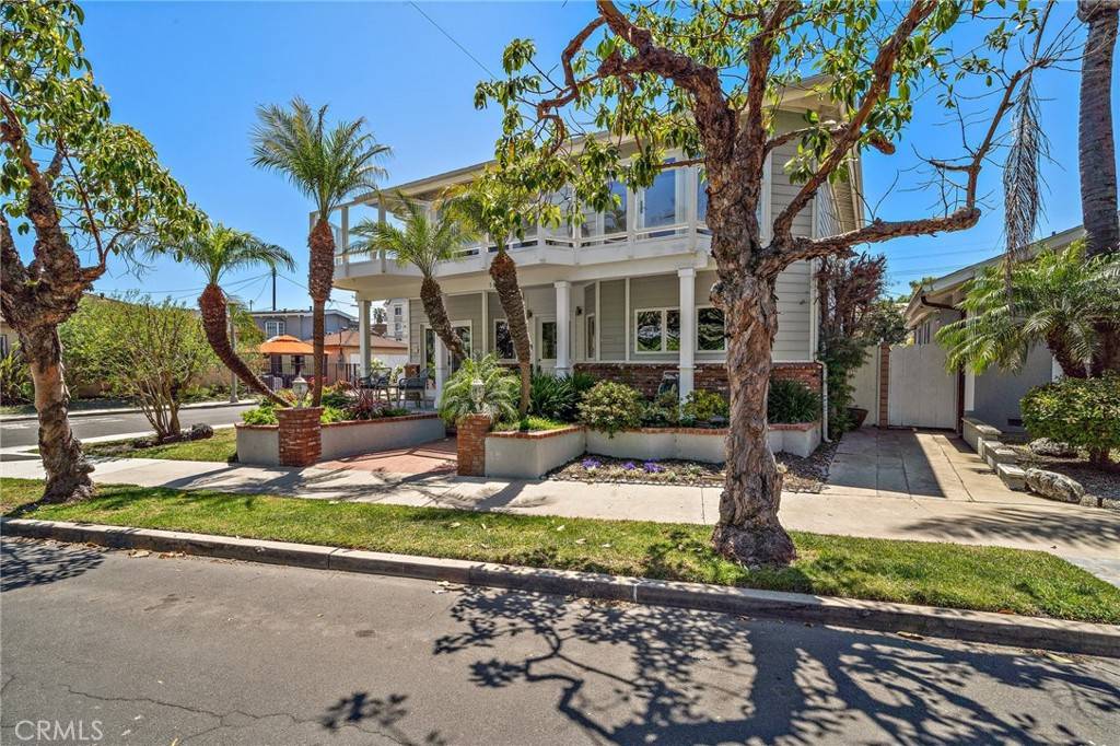 Long Beach, CA 90803,5894 E Appian WAY
