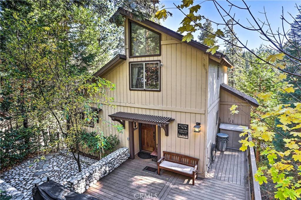 Twin Peaks, CA 92391,26637 Lake Forest DR