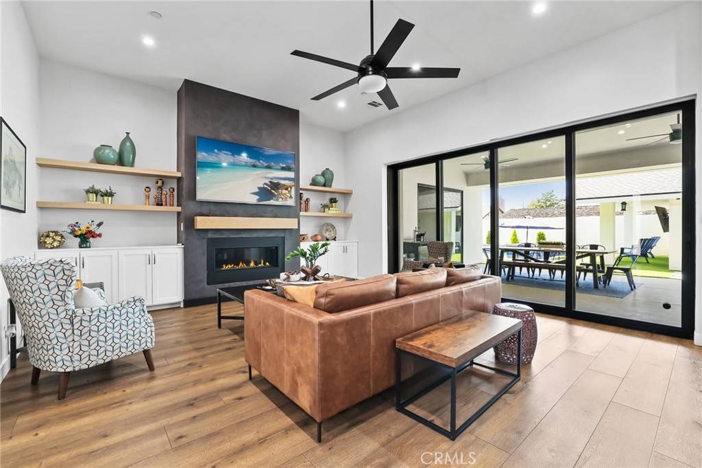 Rossmoor, CA 90720,11221 Davenport RD