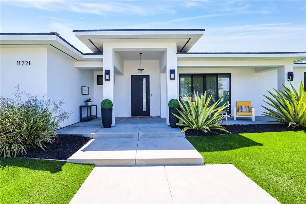 Rossmoor, CA 90720,11221 Davenport RD