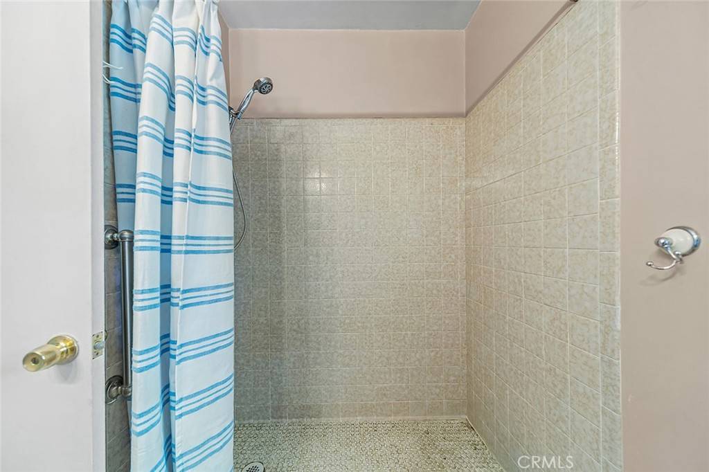 Norwalk, CA 90650,12608 Crossdale AVE