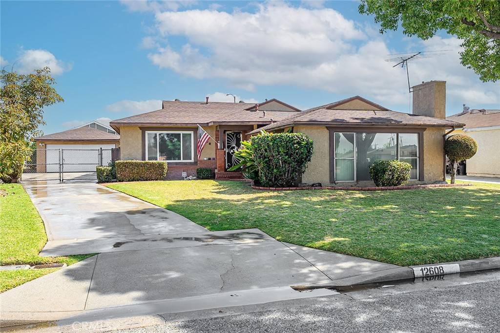 Norwalk, CA 90650,12608 Crossdale AVE