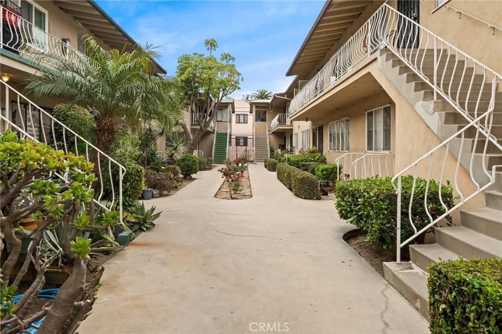 Long Beach, CA 90802,617 Cedar AVE #11