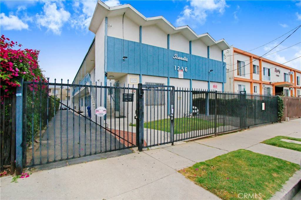 Los Angeles, CA 90029,1256 N Kingsley DR