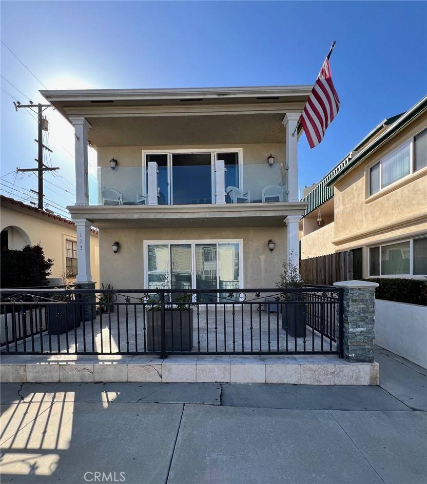 Seal Beach, CA 90740,113 7th ST