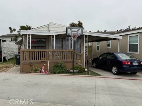 Tustin, CA 92780,124 E Balboa LN