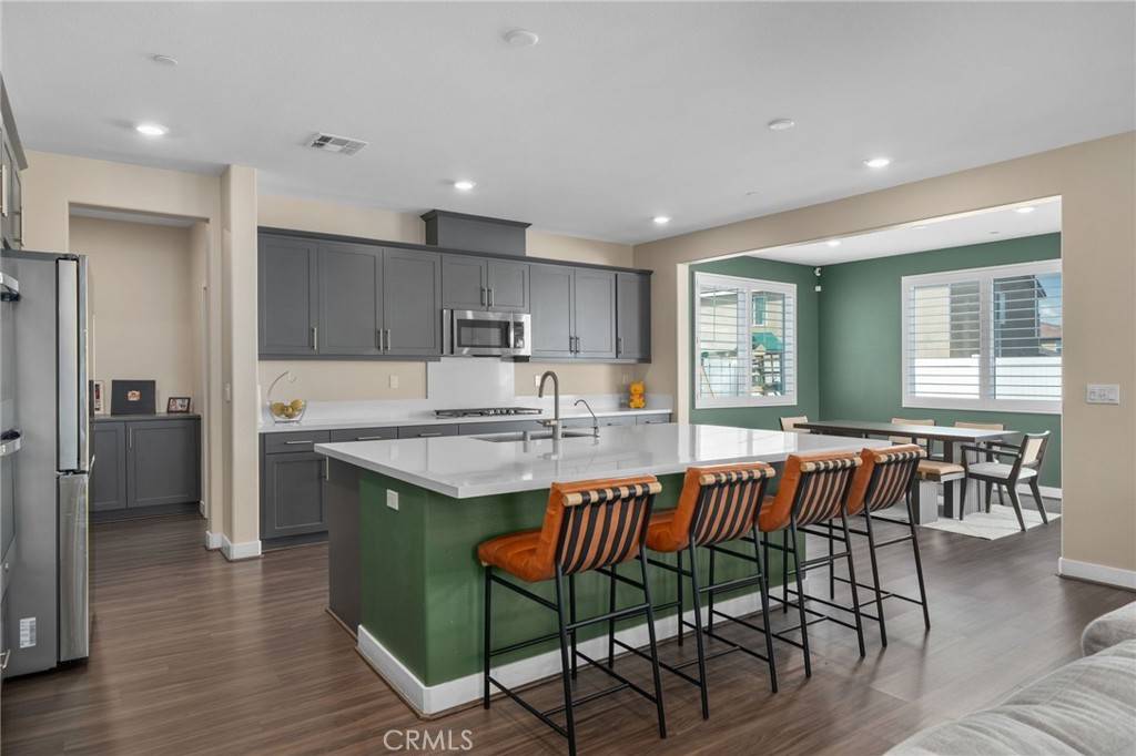 Rialto, CA 92377,2394 Crater Ave