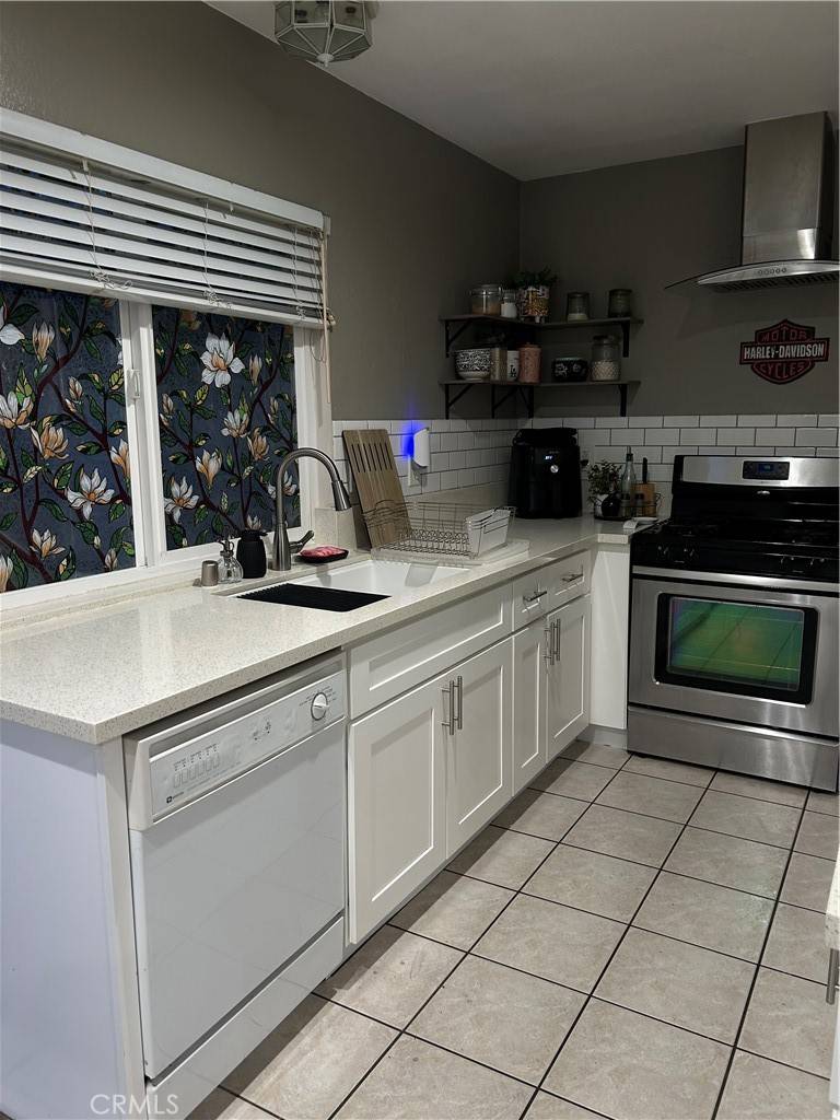 La Habra, CA 90631,880 Hartford LN