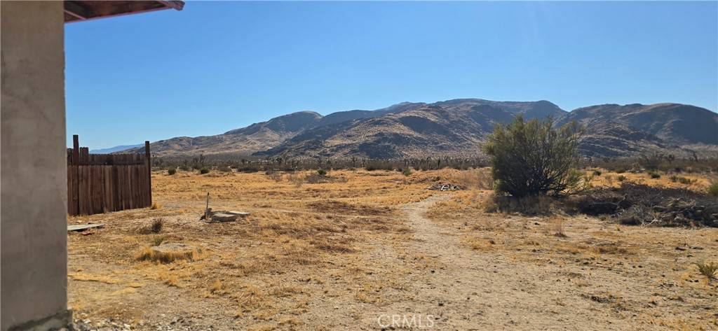 Apple Valley, CA 92307,26359 Nalatapa RD