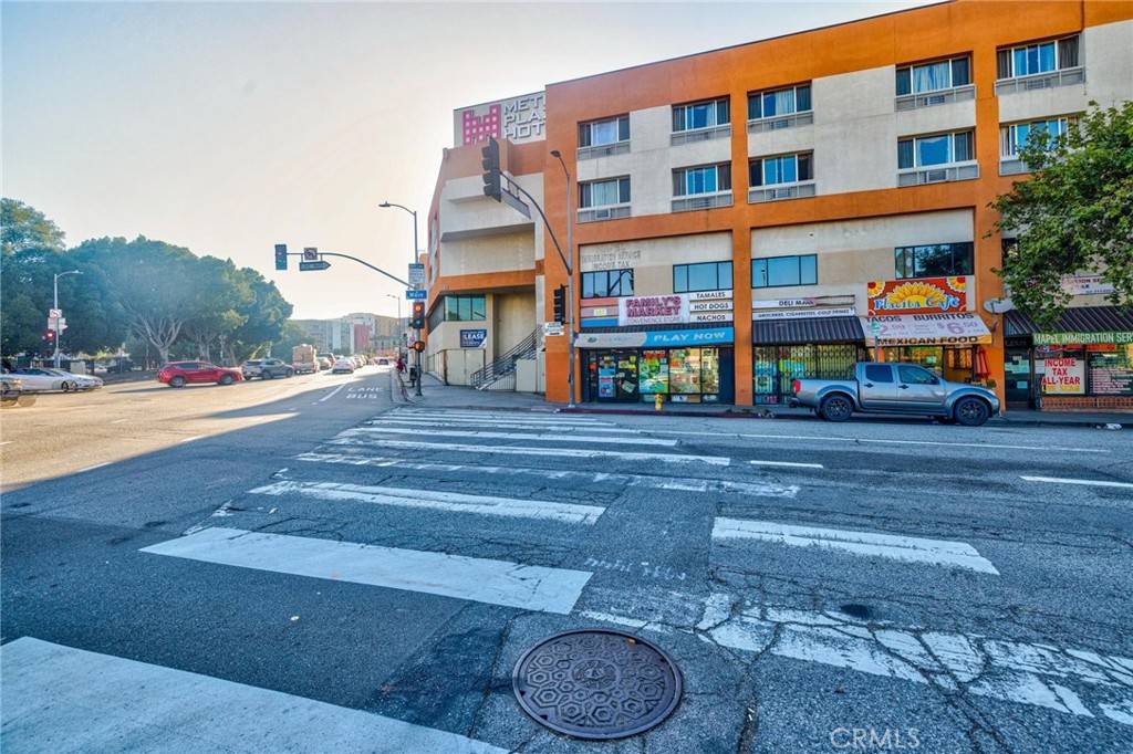 Los Angeles, CA 90012,711 N Main ST