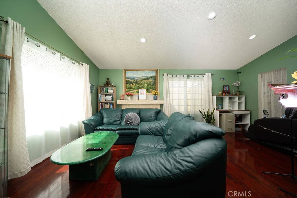 Santa Ana, CA 92704,3019 S Townsend ST