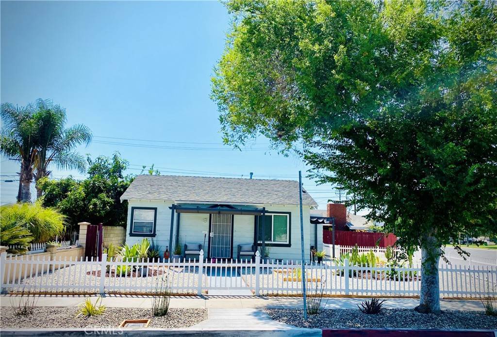 Anaheim, CA 92805,945 N Dickel ST
