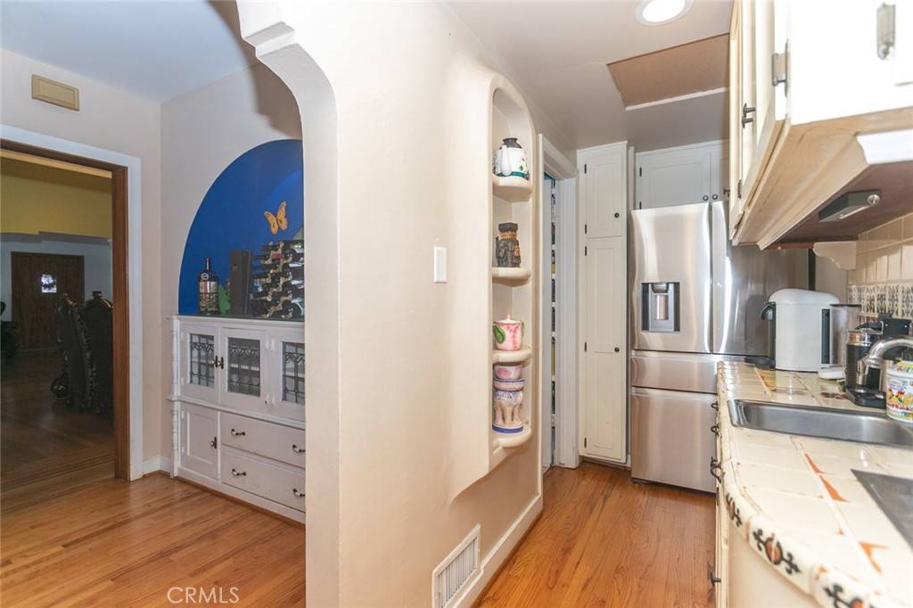 La Habra, CA 90631,971 Citrus DR