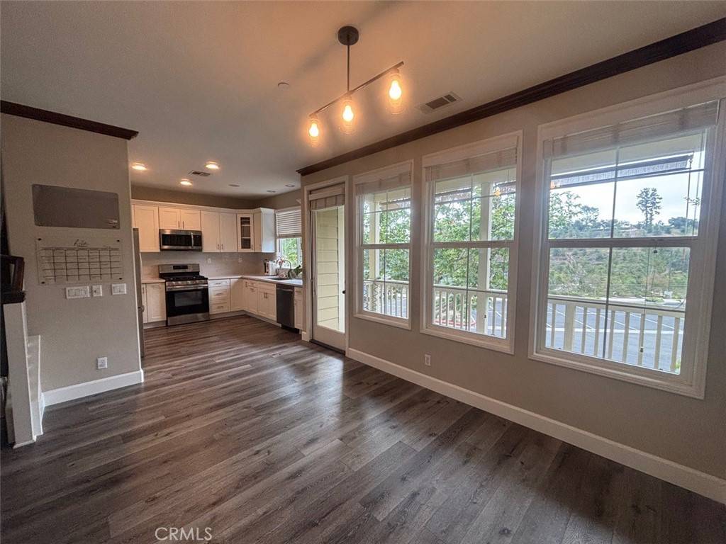 Fullerton, CA 92835,1422 Educators WAY