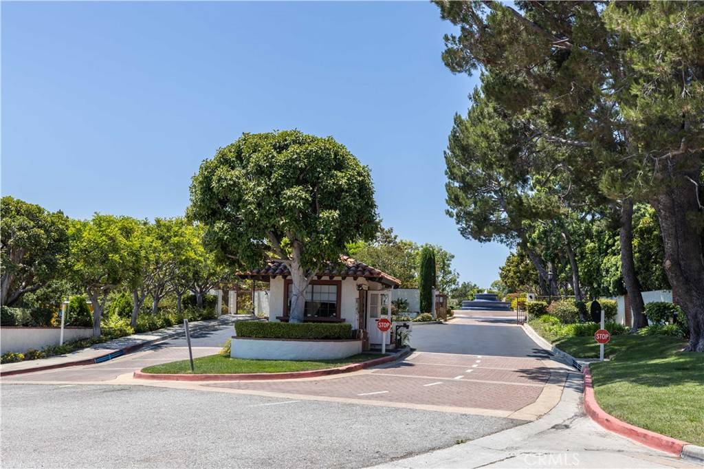Long Beach, CA 90815,6268 Riviera CIR