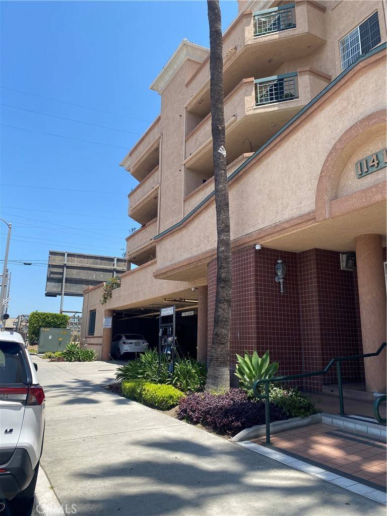 Downey, CA 90241,11410 Brookshire AVE #319